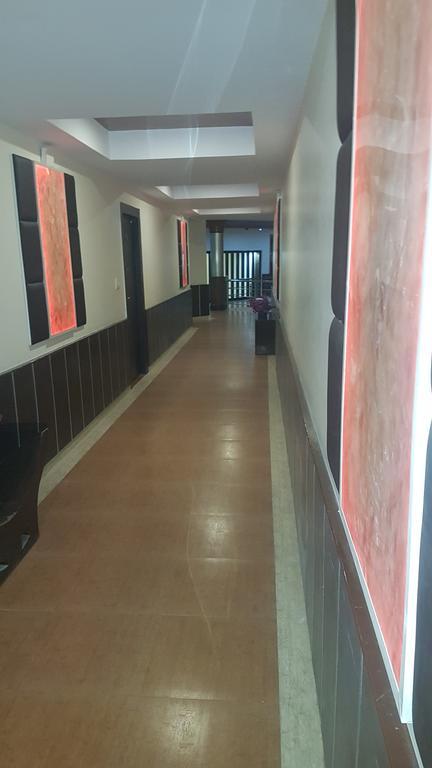 Hotel Ganges Rivera Haridvár Kültér fotó
