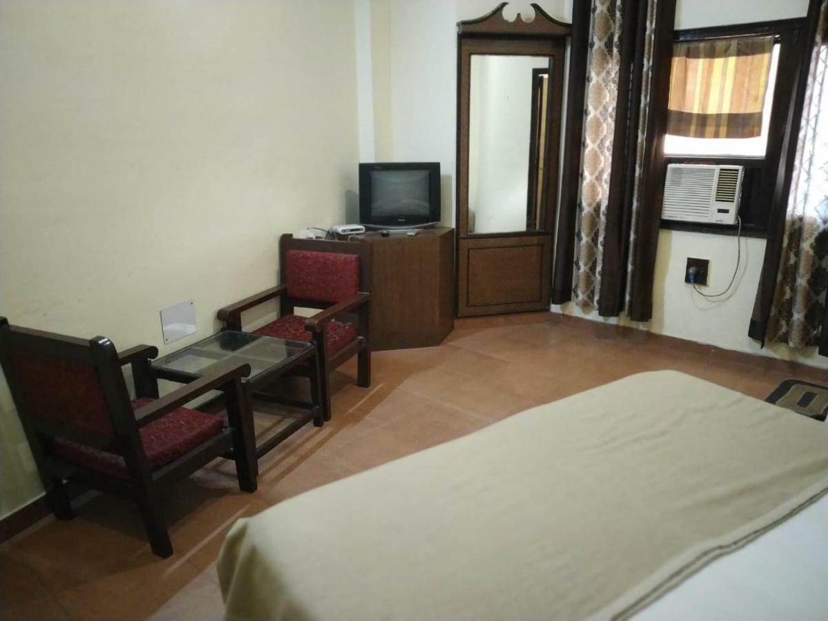 Hotel Ganges Rivera Haridvár Kültér fotó